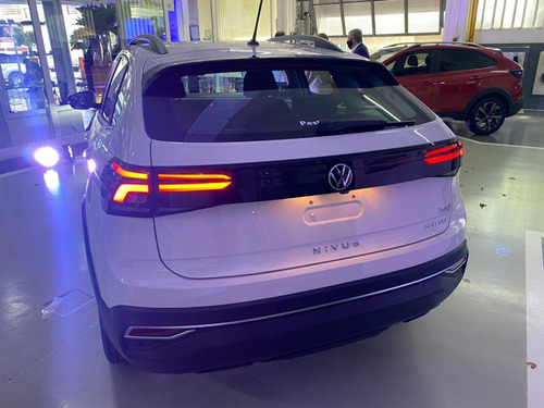Nuevo Volkswagen Nivus Comfortline 0km 200tsi // Pestelli