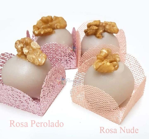 Imagem 2 de 10 de 100 Forminhas Doces Finos 4 Pétalas Tela Dourada Base 3.3cm