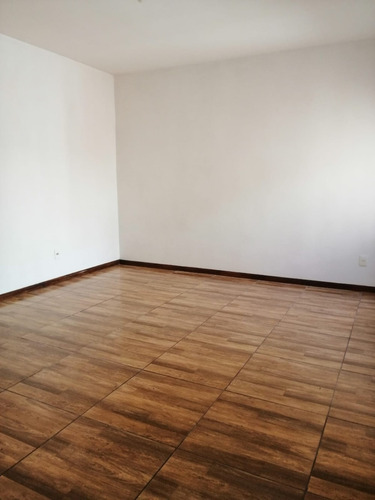 Apartamento, 1 Dormitorio, Cabrera