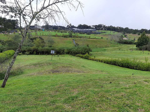 Venta De Lote En Unidad Cerrada En El Alto De Las Palmas