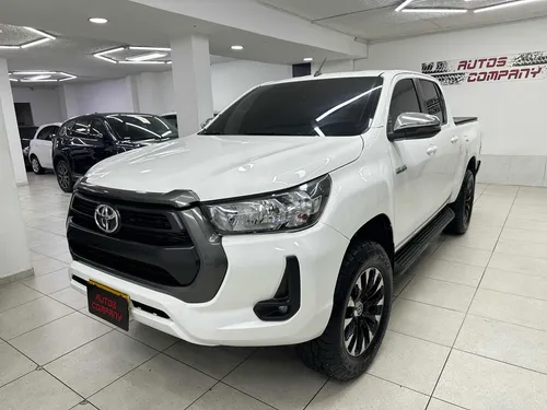 Toyota Hilux 2.4l 4x4 turbo diesel