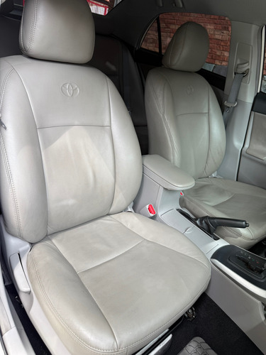 Toyota Corolla Xei 2013