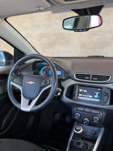 Chevrolet Onix ONIX HATCH LT 1.0 8V FlexPower 5p Mec.