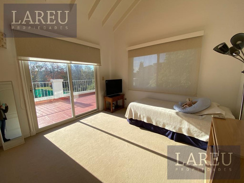 Imagen 24 de 30 de Casa En Venta - Club De Campo Pueyrredon