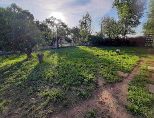 Casa En Venta - 2 Dormitorios 1 Baño - Cochera - 725mts2 - Mechita