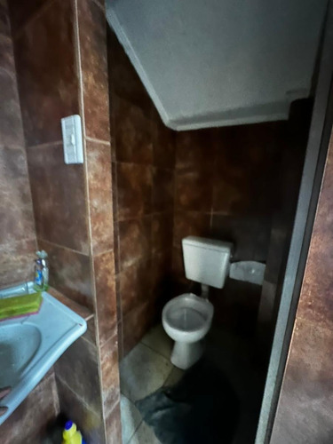 Imagen 9 de 12 de Alquiler - La Tablada - Galpon 320 M2 - Zonificacion M.i.