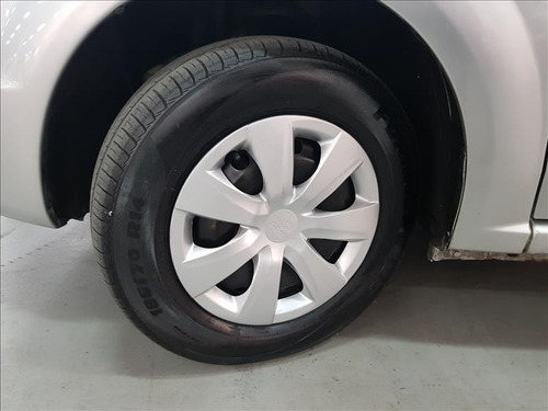 Imagem 8 de 8 de Renault Logan 1.0 Expression 16v