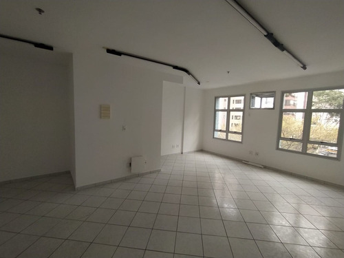 Imagem 1 de 8 de Sala Para Alugar, 37 M² Por R$ 900,00/mês - Jardim Aquarius - São José Dos Campos/sp - Sa0319