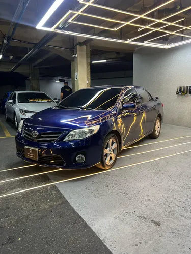 Toyota Corolla Xei 2013