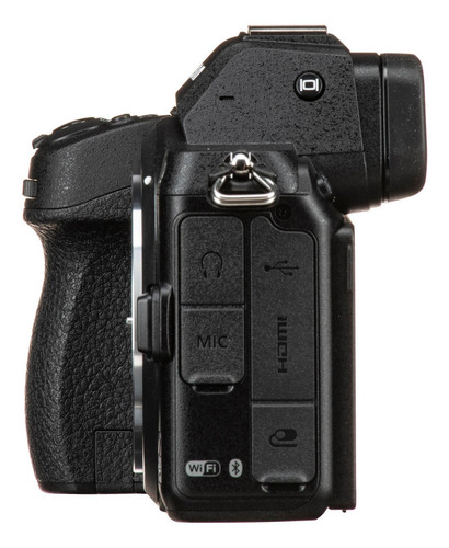 Imagen 4 de 6 de Nikon Z5 VOA040AE sin espejo color negro