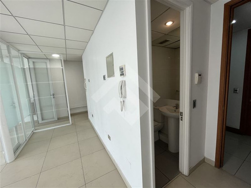Oficina En Arriendo Metro Manquehue