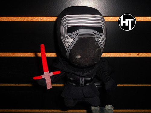 Imagen 4 de 4 de Star Wars, Kylo Ren, Hermoso Peluche, Toynk, 7 Pulgadas
