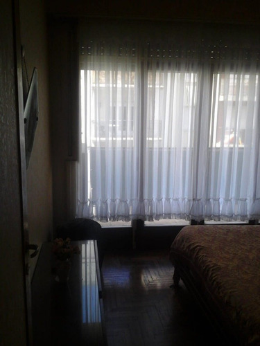 Imagen 12 de 12 de Dos Ambientes Con Balcon A La Calle Zona Centro A Metros De La Playa