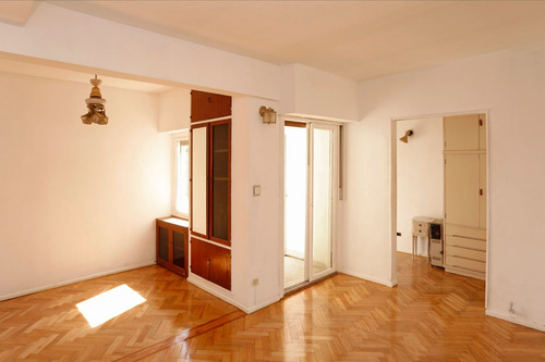 Departamento Cuatro Ambientes C/ Cochera Devoto