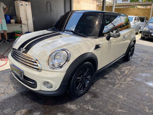 Mini Cooper One 2011 1.6
