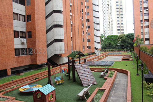 Apartamento En Venta Los Dos Caminos Lp