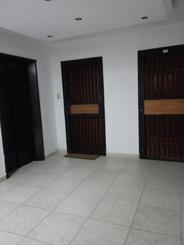 Imagen 3 de 6 de Apartamento En Alquiler Maracay Base Aragua Mci