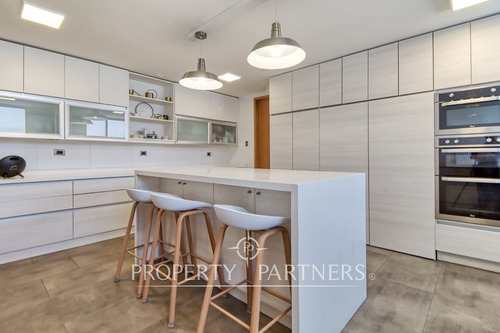 Espectacular Penthouse Con Inmejorable Vista En Ja...
