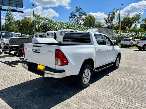 Toyota Hilux 2.7l