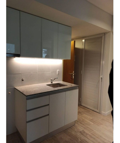 Departamento De 1 Dormitorio En 1 De Mayo 1374