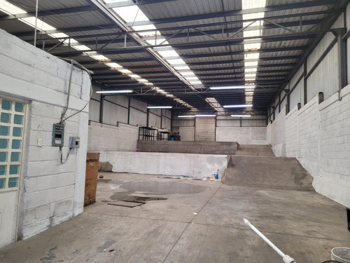 Bodega En Venta En San José El Alto, Querétaro, Qro.