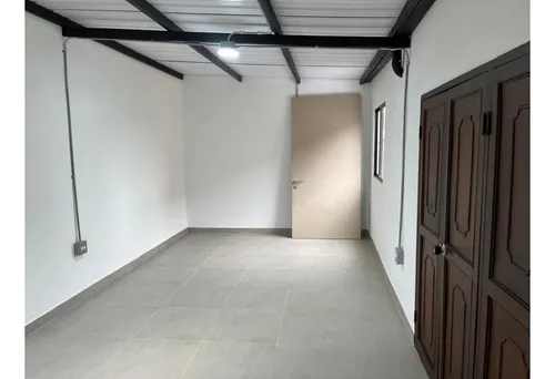 Apartaestudio En Alquiler En Envigado - Centro