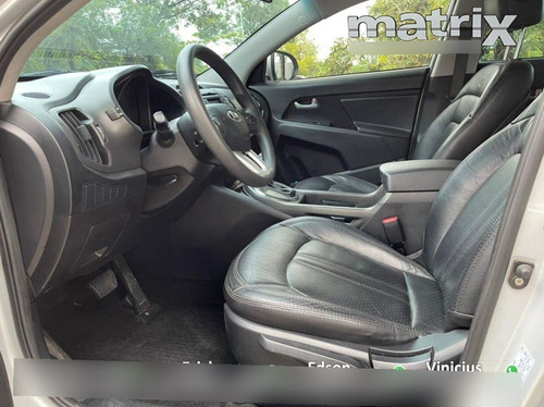 Imagem 8 de 9 de Kia Motors Sportage Lx 2.0 16v/ 16v Flex Aut.