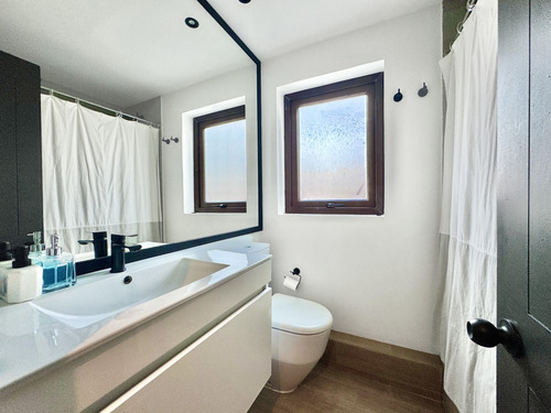 Remodelada Impecable En Condominio
