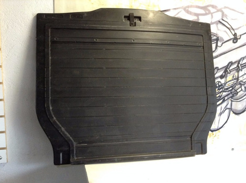 Tapa Alfombra Refaccion Original Nissan Tiida 07-13