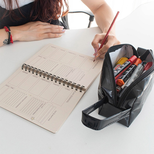 Imagen 7 de 10 de Combo Cuaderno Agenda Artesanal A5 + Cartuchera Impermeable