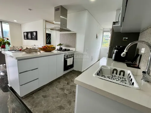 Apartamento En Venta En El Campestre. Cod V776074