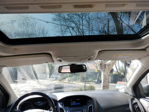 Imagen 11 de 17 de Ford Focus Se Plus At 4ptas 2016 Usado Gris