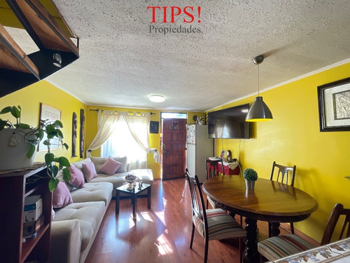 Imagen 11 de 24 de Linda Casa De Dos Pisos, Tipo Depto En La Comuna De La Reina