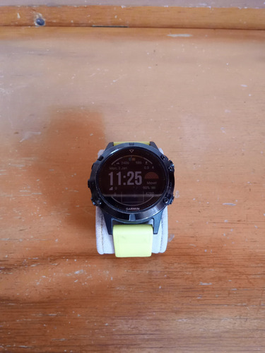 Reloj Garmin Fénix 5 Zafiro, Excelentes Condiciones (Usado)