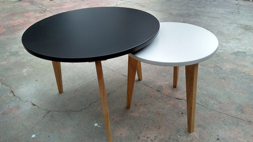 Imagen 2 de 5 de Mesa Ratona Redonda Laqueado Combinado, Escandinava