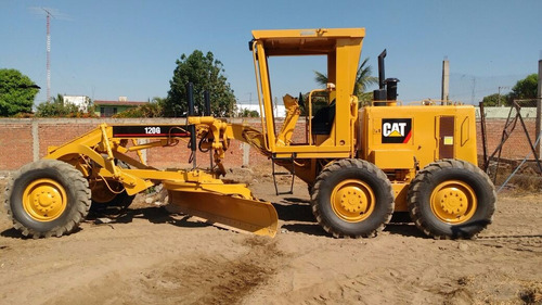 Imagen 4 de 10 de Motoconformadora Caterpillar 120g Año 1989