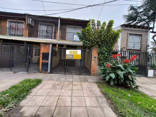 Duplex En Venta En José C. Paz