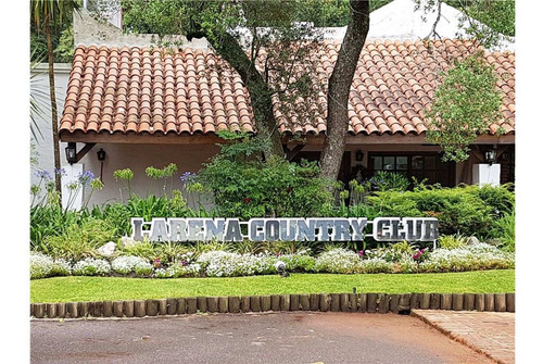 Casa En Venta Larena Country Club 4 Ambientes
