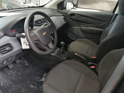 Chevrolet Onix Joy Plus 1.4 4p Black Edition Sl My21