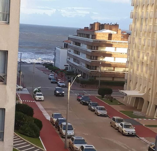 Imagen 21 de 22 de Apartamento En Venta De Dos Dormitorios Punta Del Este - Punta Del Este Peninsula