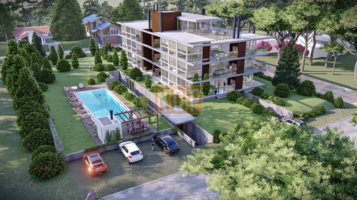 Imagen 4 de 4 de Edficio En Construccion