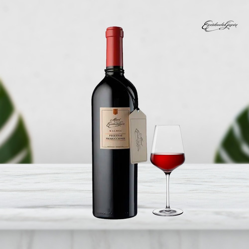 Imagen 4 de 10 de Vino Escorihuela Gascon Pequeñas Producciones Malbec 750ml