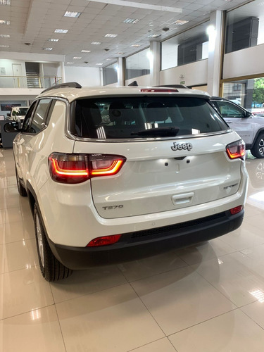 Imagen 20 de 20 de Jeep Compass 1.3t Sport