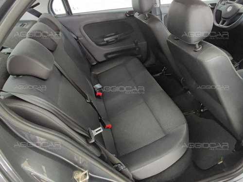 Imagem 14 de 15 de Volkswagen Voyage 1.6 2021 Completo Com 39000km