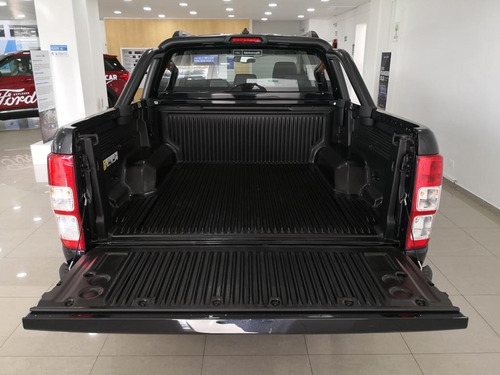 Imagen 8 de 18 de Ford Ranger Limited Black Euro 6 - 2023