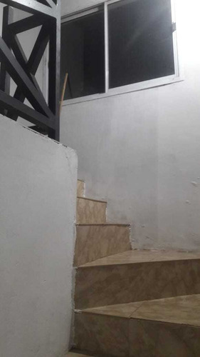 Imagen 6 de 13 de Venta Chalet En 2 Plantas Con Local