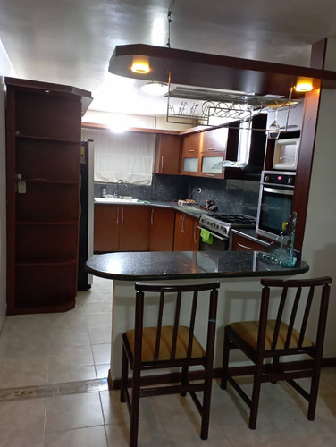 Town House En La Urb Villas Morichal / Tipuro Ve02-1737st-ecam