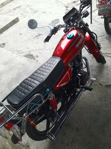 Moto Escuda Hero 150