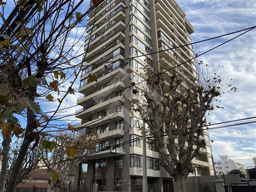 Departamento En Venta De 3 Dorm. En Viña Del Mar