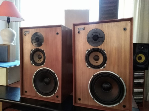 Imagen 4 de 6 de Parlantes Celestion, Technics, Sansui